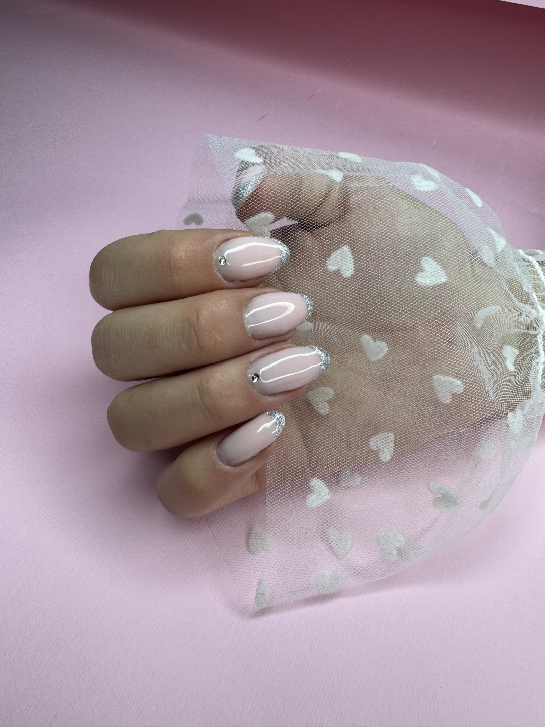 Ojačavanje prirodnih noktiju gelom - Akademija Ljepote Dalila - Baščaršija, Sarajevo Ojačavanje noktiju Nokti Ojačavanje noktiju, Sarajevo, Centar - Stari Grad