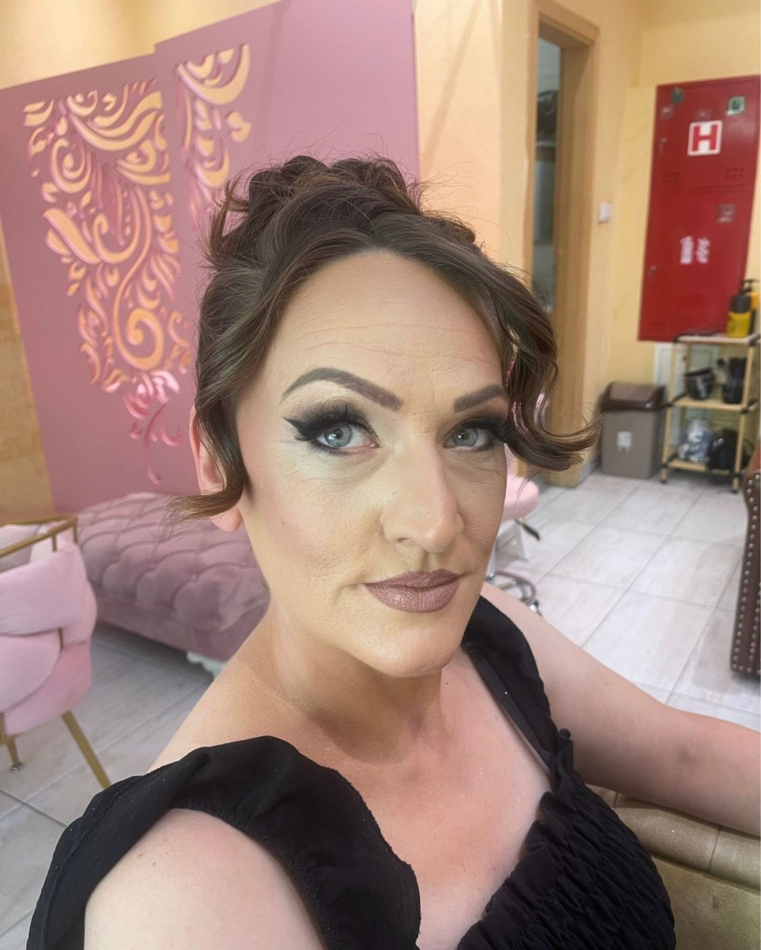 Poezija ljepote #sarajevo Make-up / šminkanje Profesionalno šminkanje + vještačke trepavice