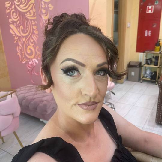 Poezija ljepote #sarajevo Make-up / šminkanje Profesionalno šminkanje + vještačke trepavice