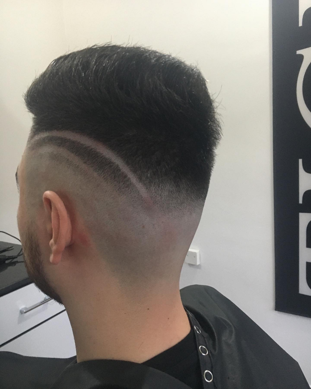 Muško šišanje - klasično - Frisco, Sarajevo Muško šišanje Muški frizeri Muško šišanje, Sarajevo, Centar - Stari Grad