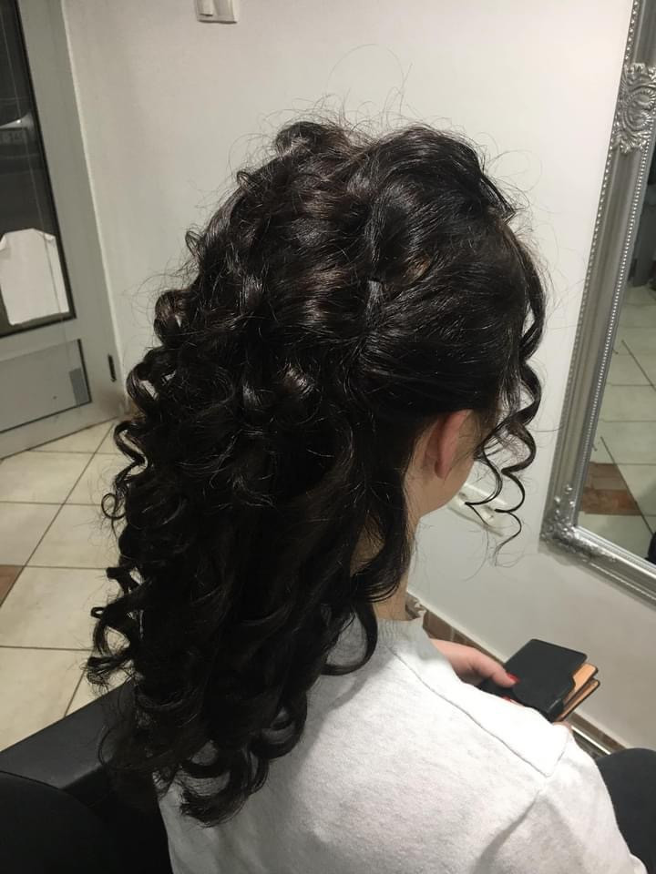 Svečana frizura jednostavna - kratka kosa - Frisco, Sarajevo Svečane i frizure za svadbu Frizerski saloni Svečane i frizure za svadbu, Sarajevo, Centar - Stari Grad