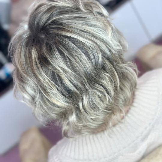 Poezija ljepote #sarajevo Ombre, sombre, balayage Balayage - kosa srednje dužine