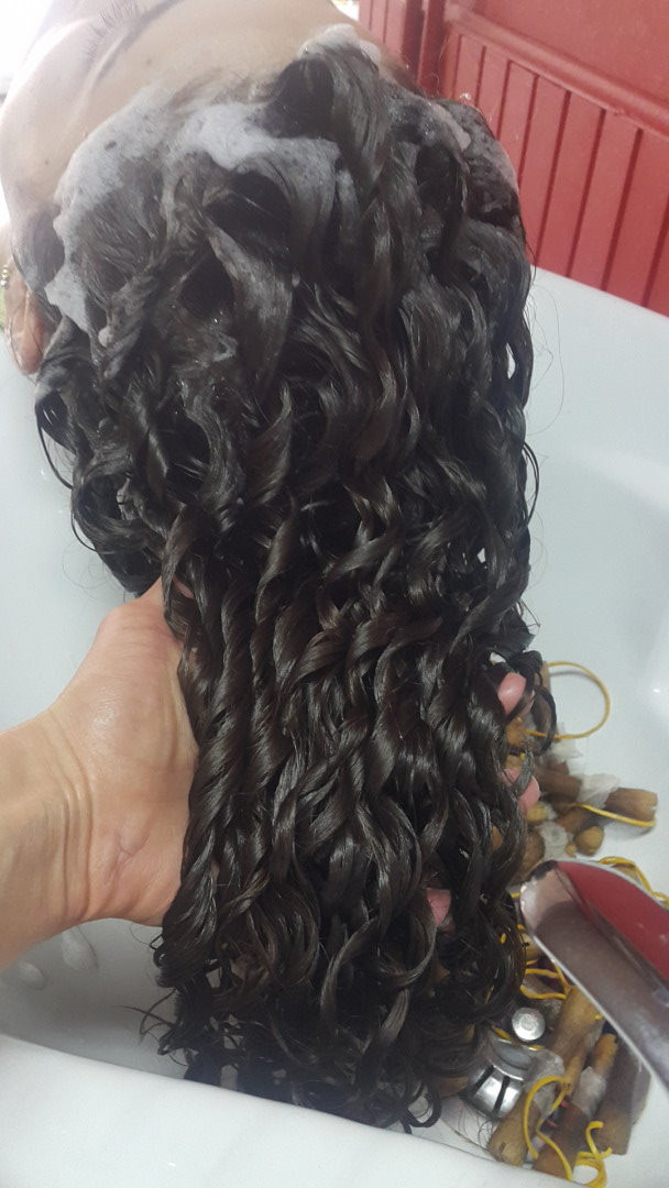 Cabello, Sarajevo Minival