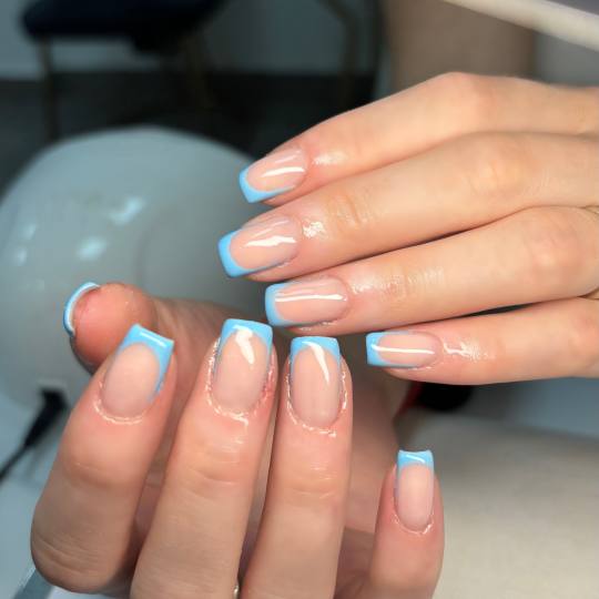 Artistic Beauty #sarajevo Ojačavanje noktiju Geliranje prirodnih noktiju