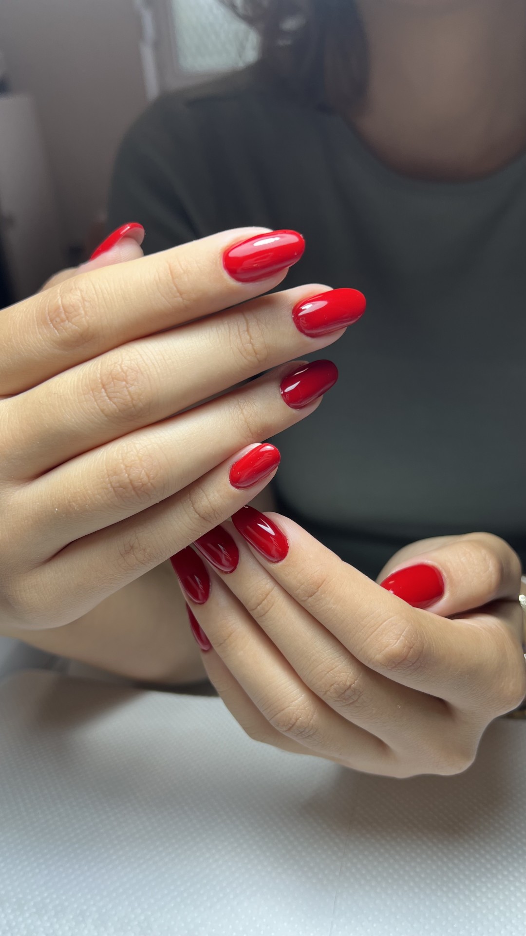 La Crème Beauty Studio #sarajevo Lakiranje noktiju Gel - M dužina noktiju