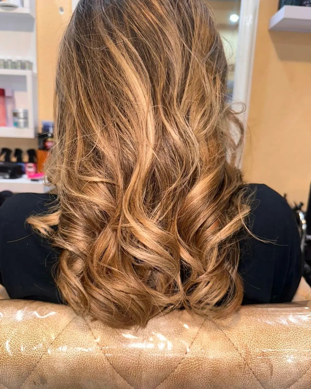 Poezija ljepote #sarajevo Ombre, sombre, balayage Balayage / ombre + šišanje + feniranje - sve dužine