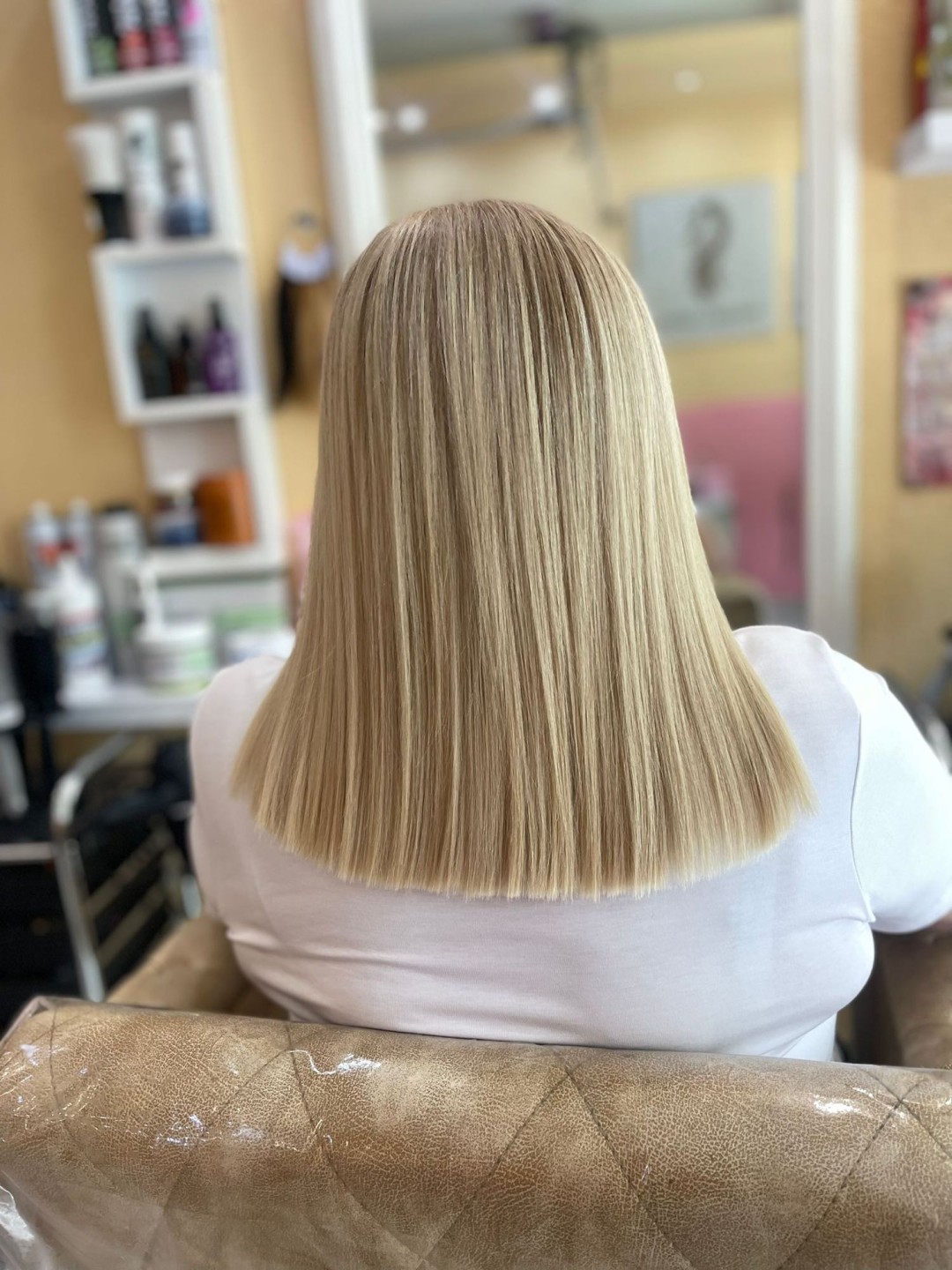 Poezija ljepote #sarajevo Farbanje kose Farbanje izrastka - kosa srednje dužine