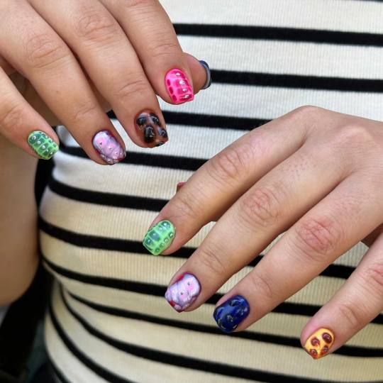 Lovely Em salon & head spa usluga