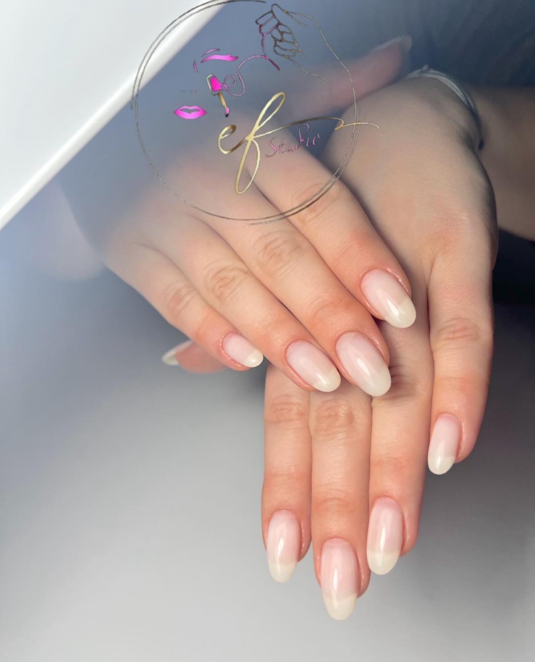 Studio ef #sarajevo Manikir Gel na prirodne nokte- srednji nokti