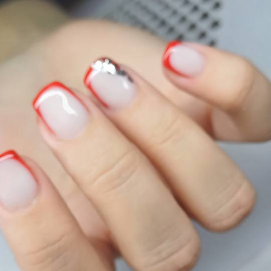 AMK #sarajevo Nadogradnja noktiju Nadogradnja noktiju tipsama