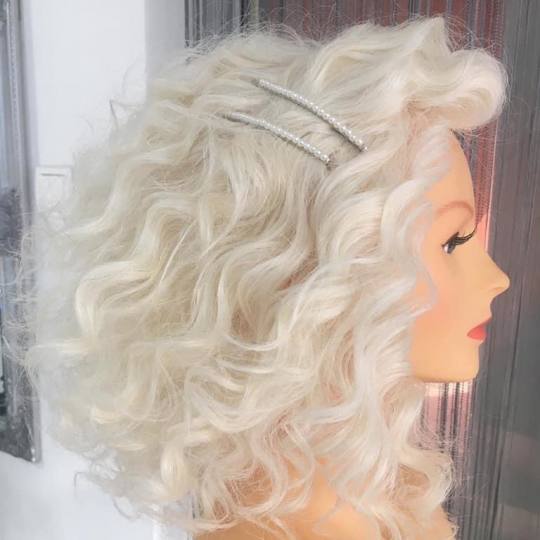 Frisco #sarajevo Svečane i frizure za svadbu Lokne na figaro - paž / kosa srednje dužine