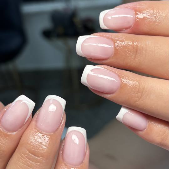 Artistic Beauty #sarajevo Ojačavanje noktiju Geliranje prirodnih noktiju