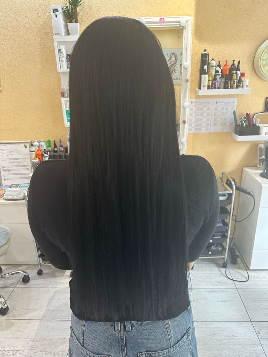 Poezija ljepote #sarajevo Farbanje kose Farbanje cijele dužine + pranje kose + feniranje - duga kosa