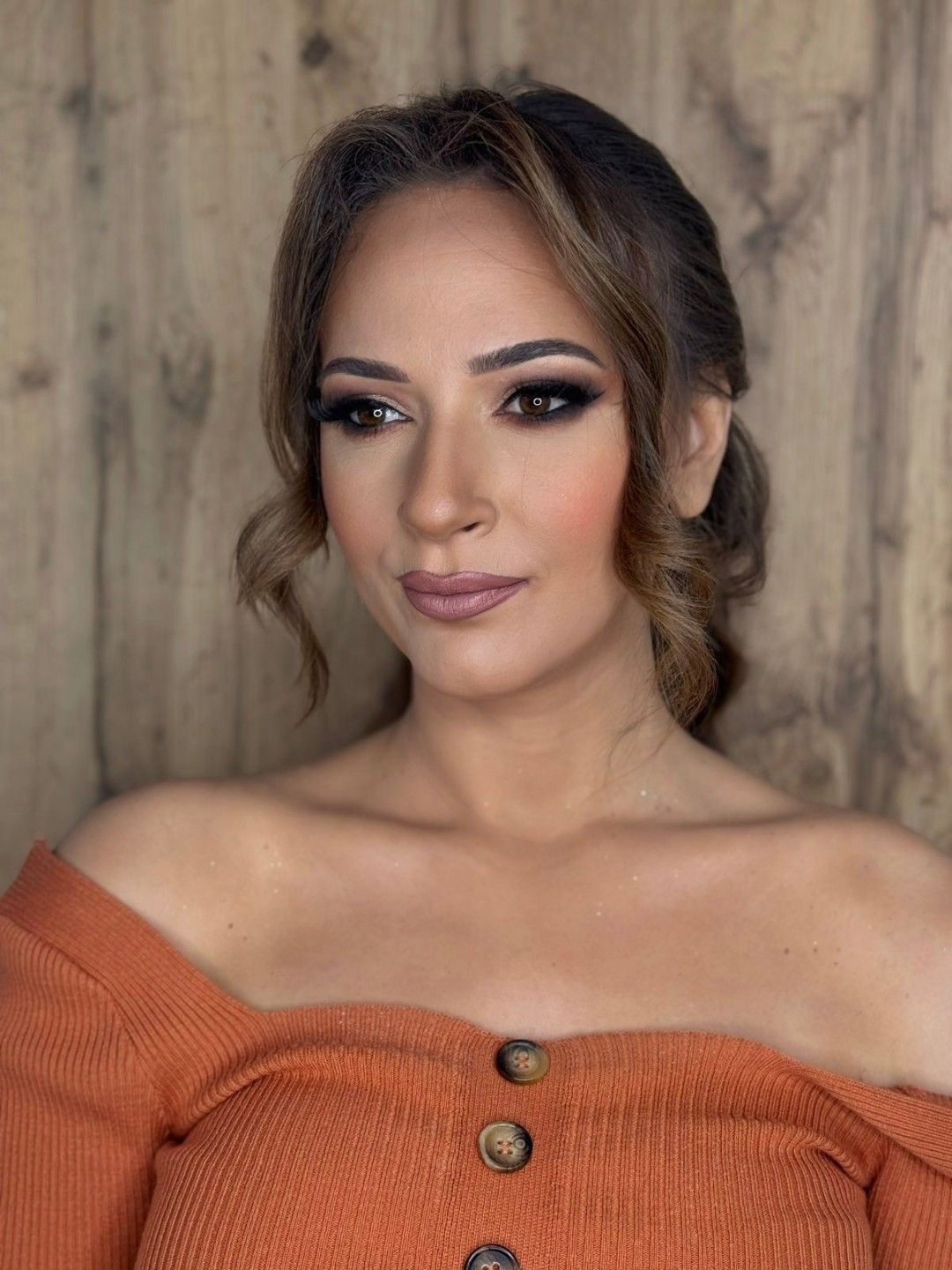 Lovely Em salon & head spa #sarajevo Make-up / šminkanje Profesionalno šminkanje