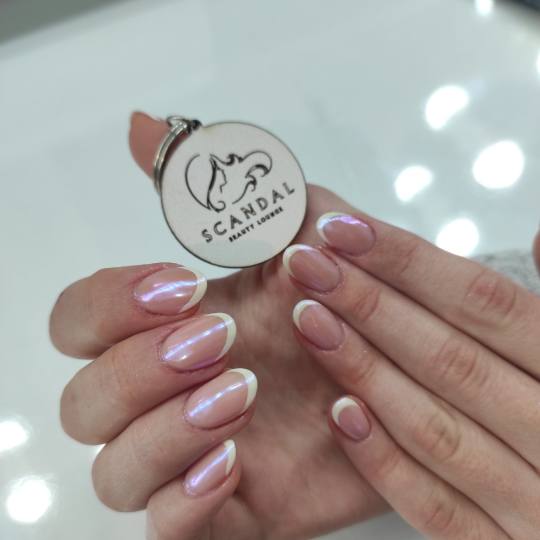 Scandal Beauty Lounge #sarajevo Ojačavanje noktiju Ojačavanje prirodnih noktiju gelom