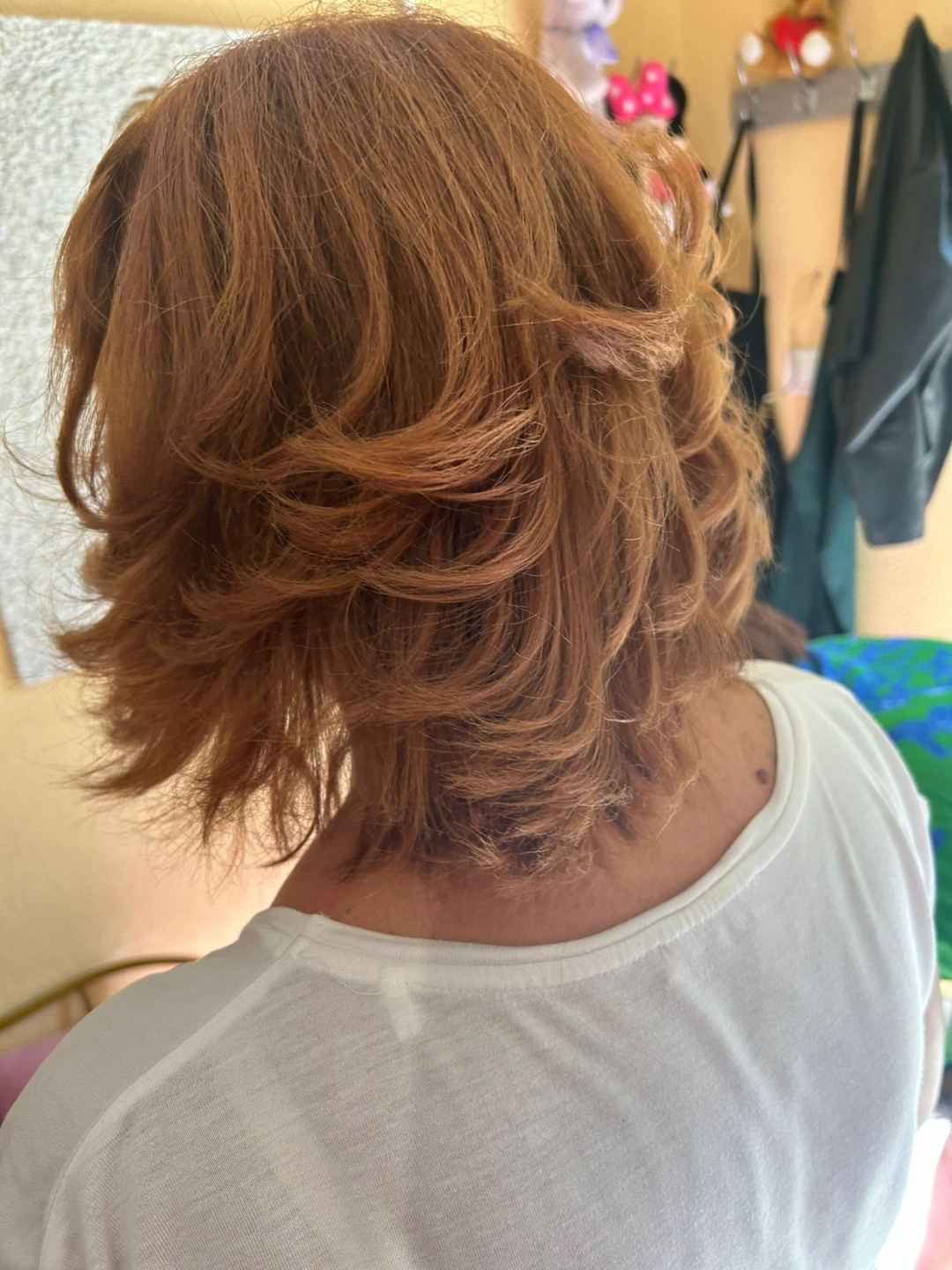 Poezija ljepote #sarajevo Feniranje i stilizovanje Pranje kose + feniranje - srednja dužina kose