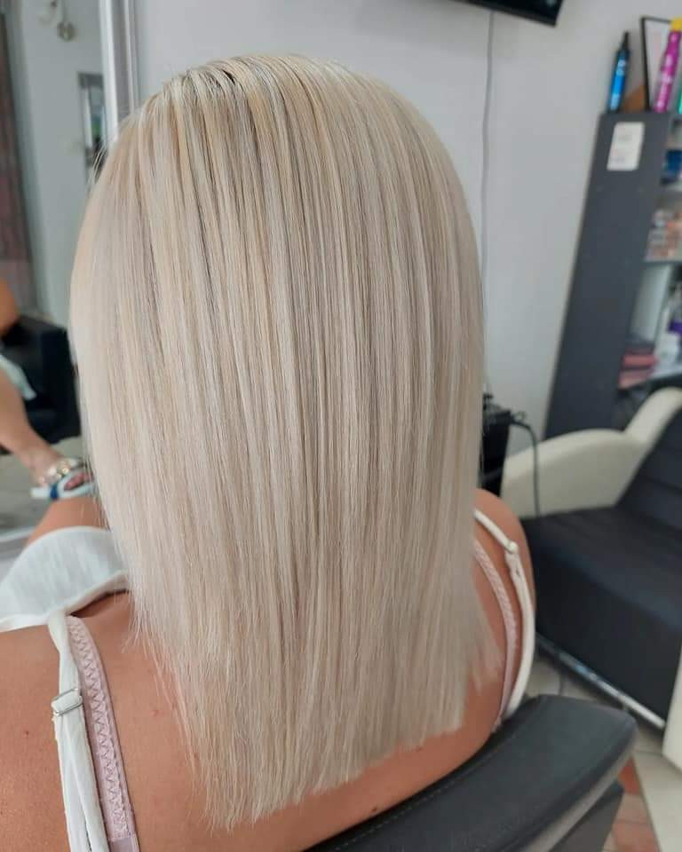 Blajhanje cijele dužine - kosa srednje dužine - Frisco, Sarajevo Blajhanje kose Frizerski saloni Blajhanje kose, Sarajevo, Centar - Stari Grad