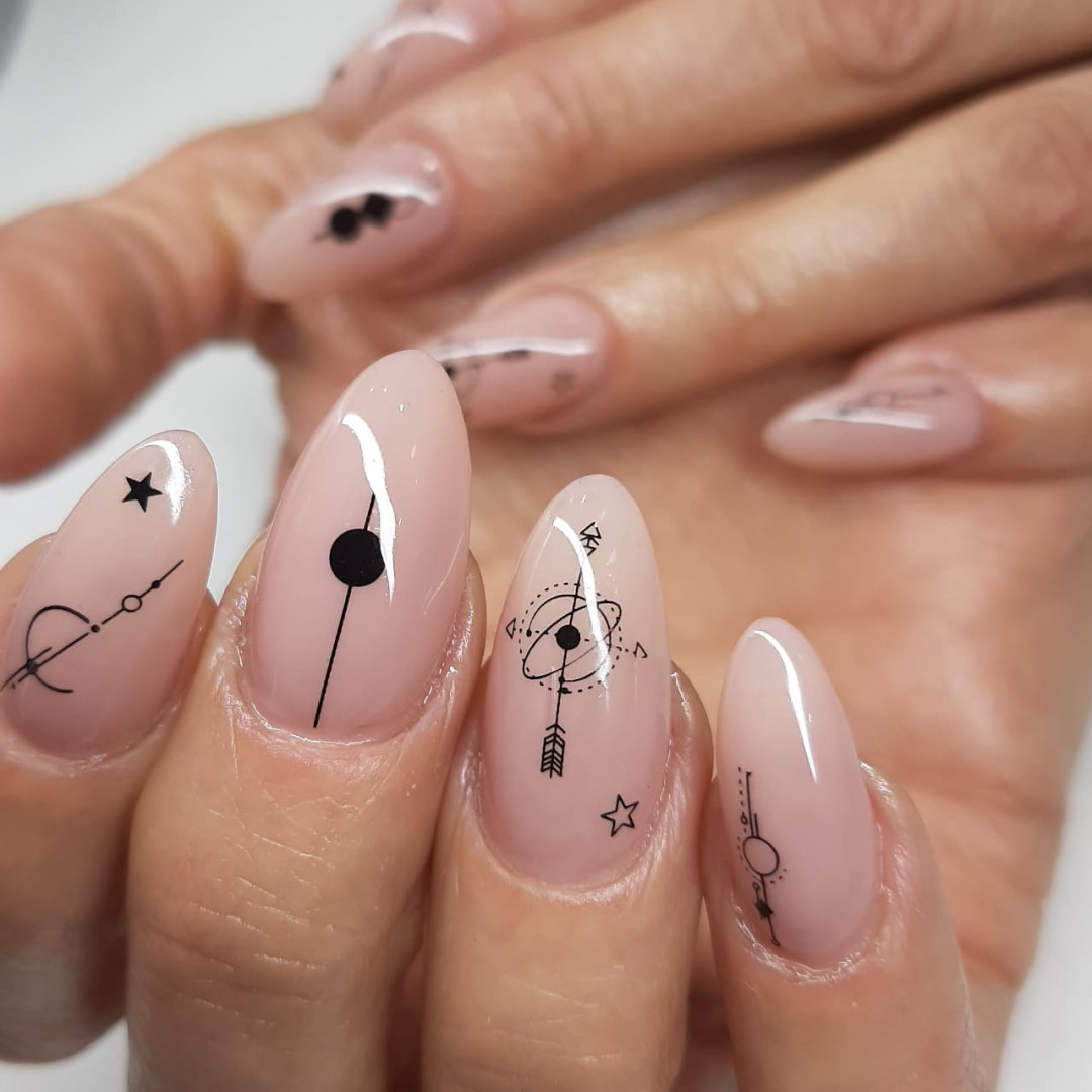 Izlivanje noktiju gelom - M / L dužina - La Vie beauty centar, Sarajevo Nadogradnja noktiju Nokti Nadogradnja noktiju, Sarajevo, Centar - Stari Grad