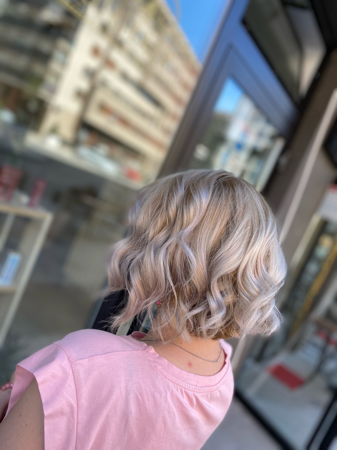 Millionhair #sarajevo Pramenovi Pramenovi na foliju/Balayage- kosa srednje dužine + Preliv