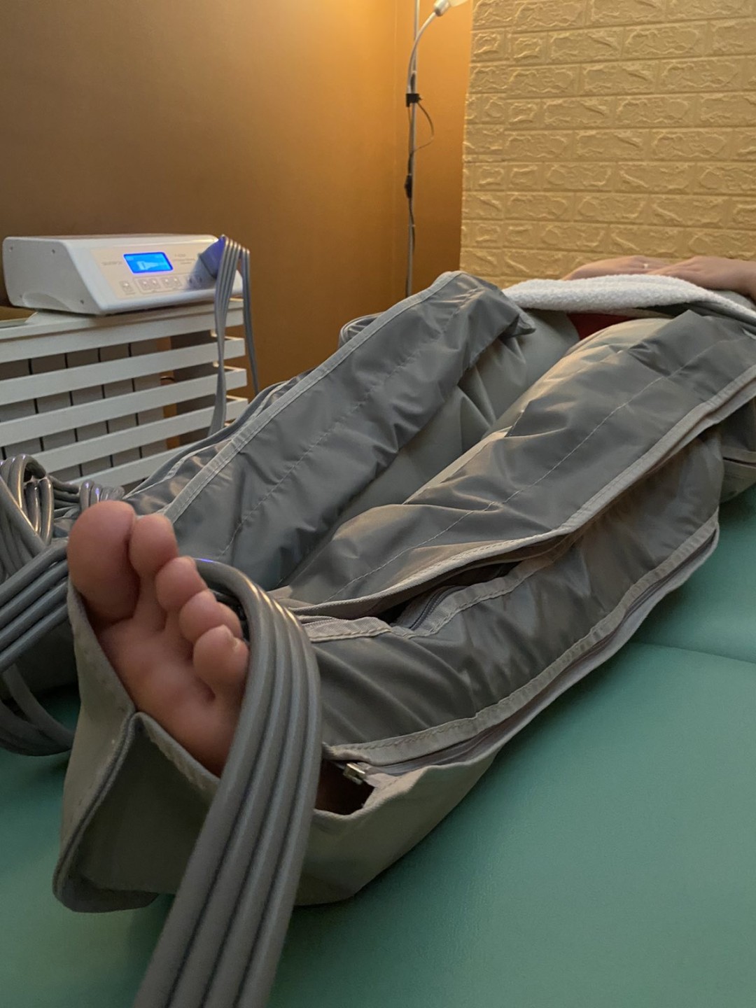 Health Care Koncept #sarajevo Anticelulit masaža Presoterapija/limfna drenaža aparatom