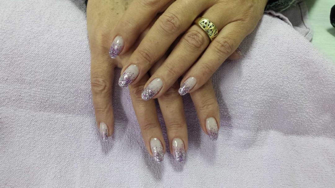 K&D #sarajevo Izlivanje noktiju Izlivanje noktiju gelom