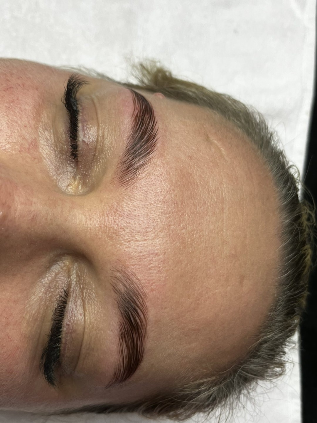 Damen #sarajevo Obrve Brow lift