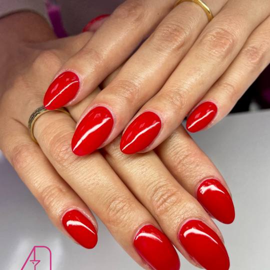 AEsthetic Bar Academy #sarajevo Ojačavanje noktiju Ojačavanje prirodnih noktiju gelom