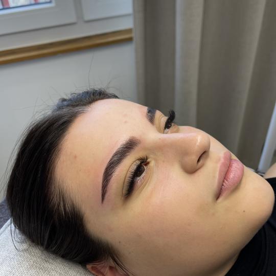 VILA Beauty Studio - SKIN & BROWS #zvornik Obrve BROWLIFT