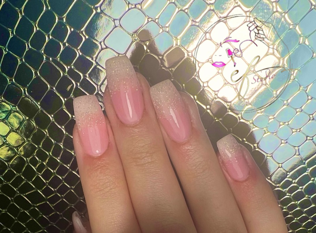 Nadogradnja noktiju tipsama -kratki nokti - Studio ef, Sarajevo Nadogradnja noktiju Nokti Nadogradnja noktiju, Sarajevo, Novo Sarajevo - Novi Grad