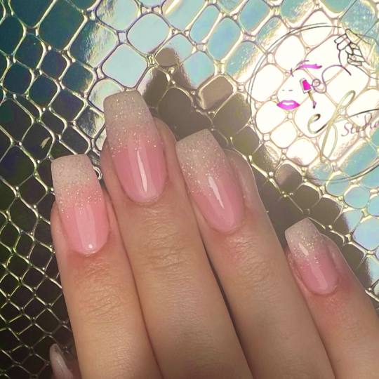 Studio ef #sarajevo Nadogradnja noktiju Nadogradnja noktiju tipsama -kratki nokti