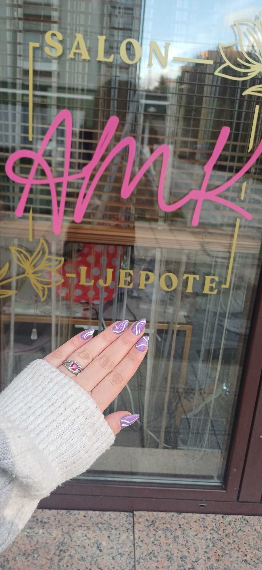 AMK #sarajevo Izlivanje noktiju Izlijevanje noktiju gelom - boja