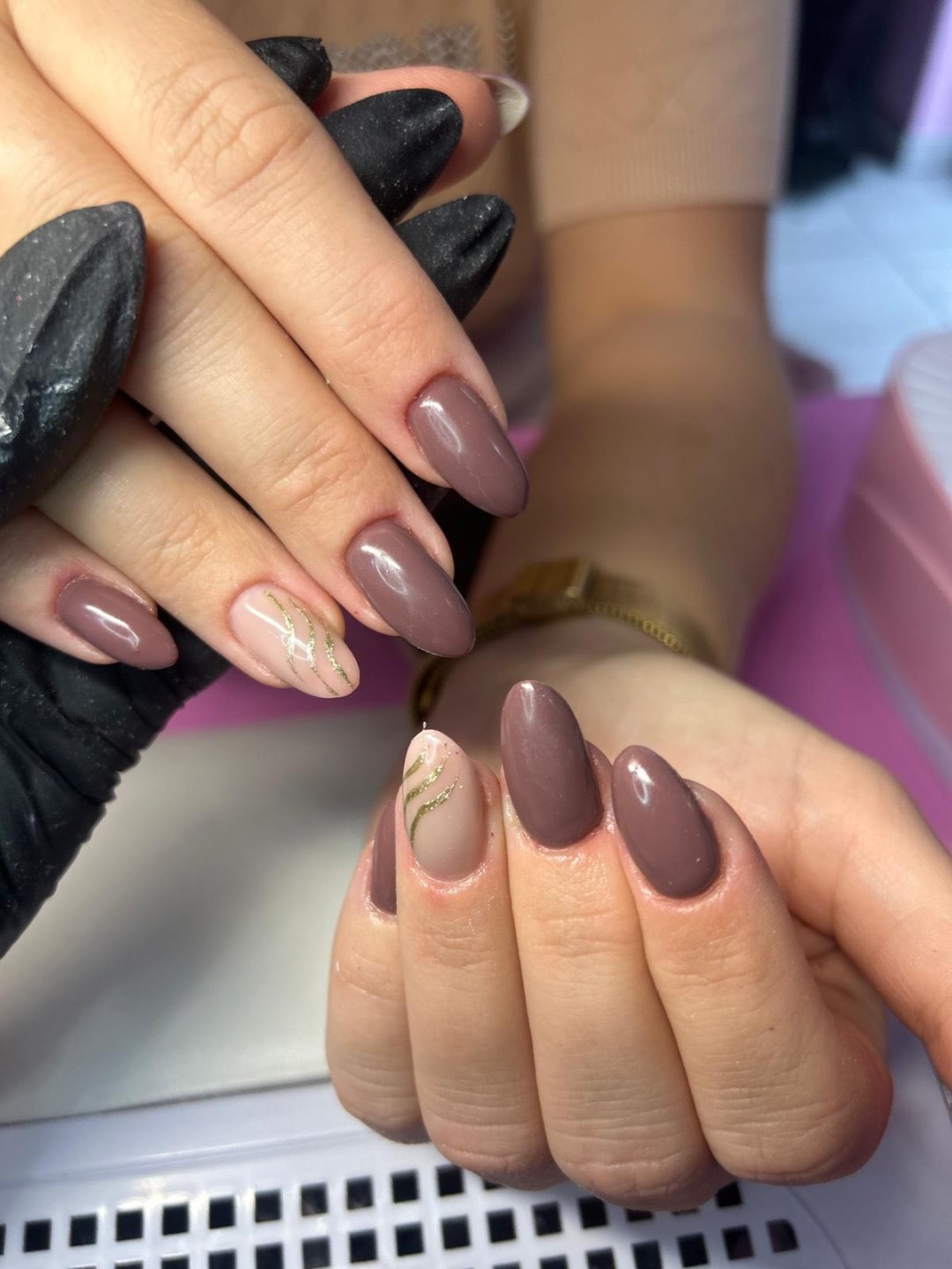 Poezija ljepote #sarajevo Ojačavanje noktiju Gel na prirodne nokte - boja