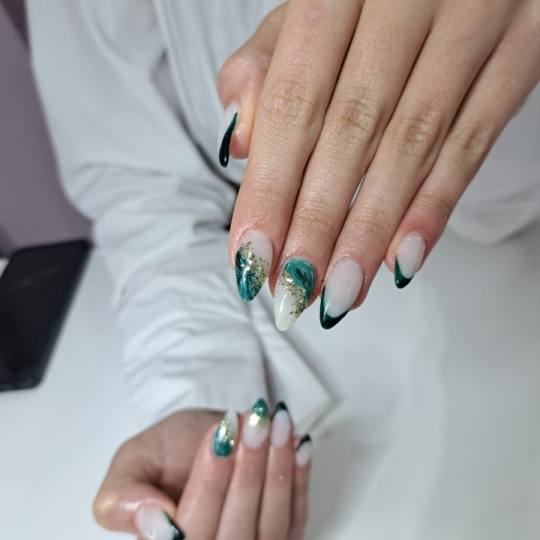 Top #sarajevo Nadogradnja noktiju Nadogradnja noktiju tipsama