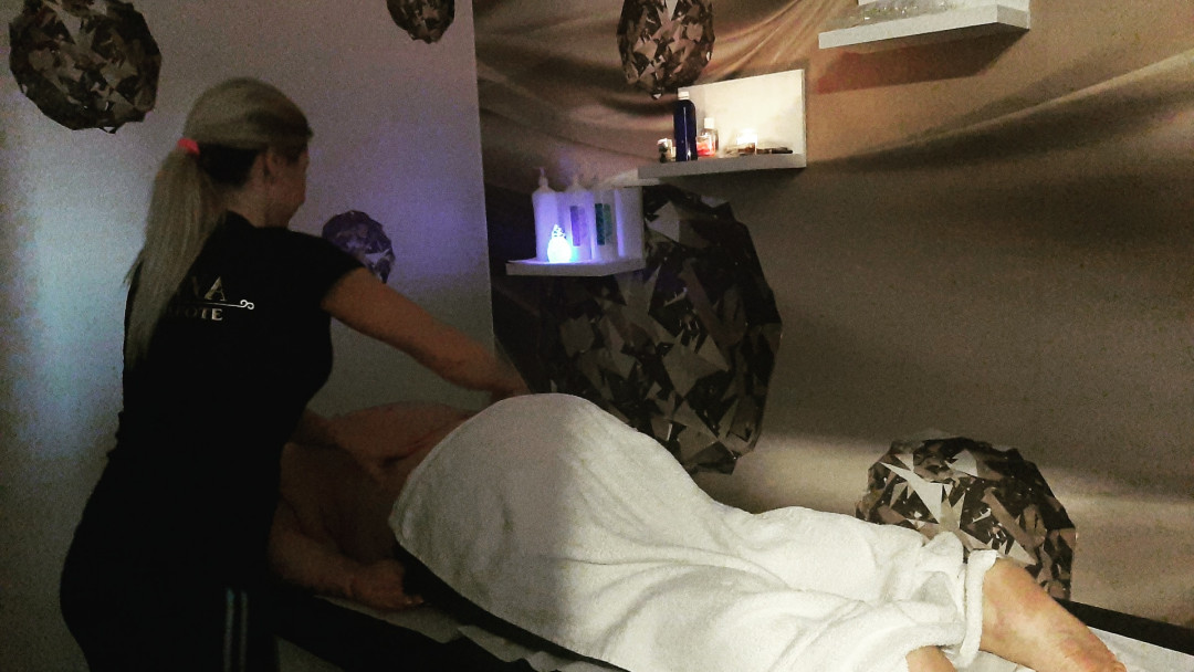 Kuća ljepote Djenna #sarajevo Masaža za opuštanje / relax / antistres Masaža tijela - 45 min