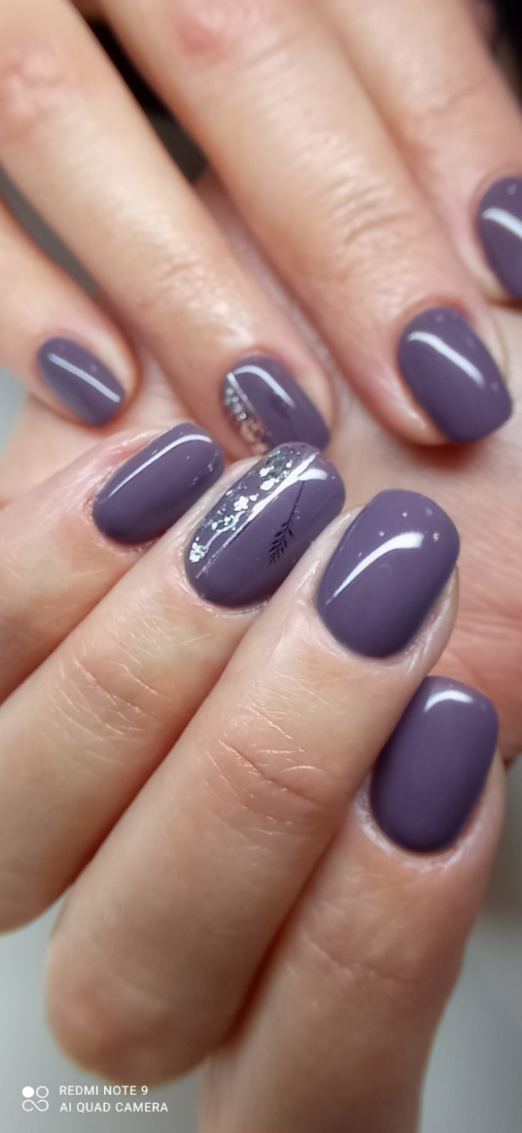 Trajni lak - ruke - La Vie beauty centar, Sarajevo Gel lak Nokti Gel lak, Sarajevo, Centar - Stari Grad