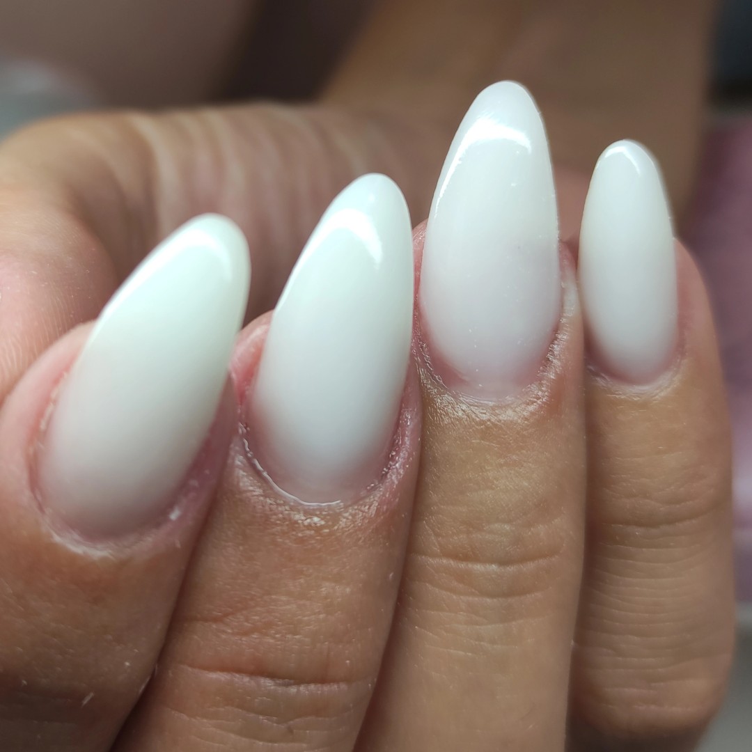 AMK #sarajevo Nadogradnja noktiju Nadogradnja noktiju tipsama