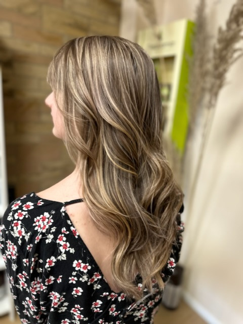 Giselle #sarajevo Ombre, sombre, balayage Balayage + preliv - kosa srednje dužine