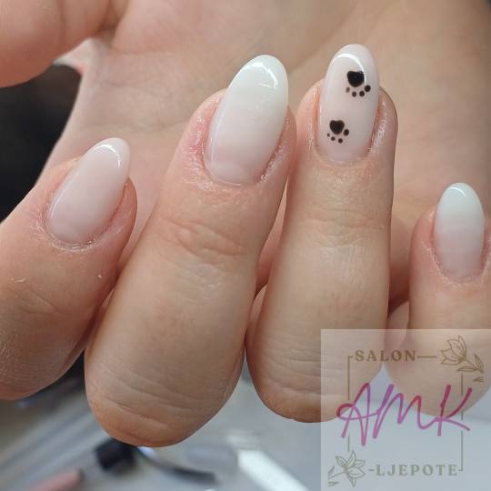 AMK #sarajevo Nadogradnja noktiju Nadogradnja noktiju tipsama