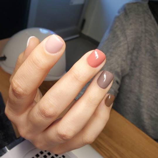Nail Time #sarajevo Ojačavanje noktiju Gel na prirodne nokte