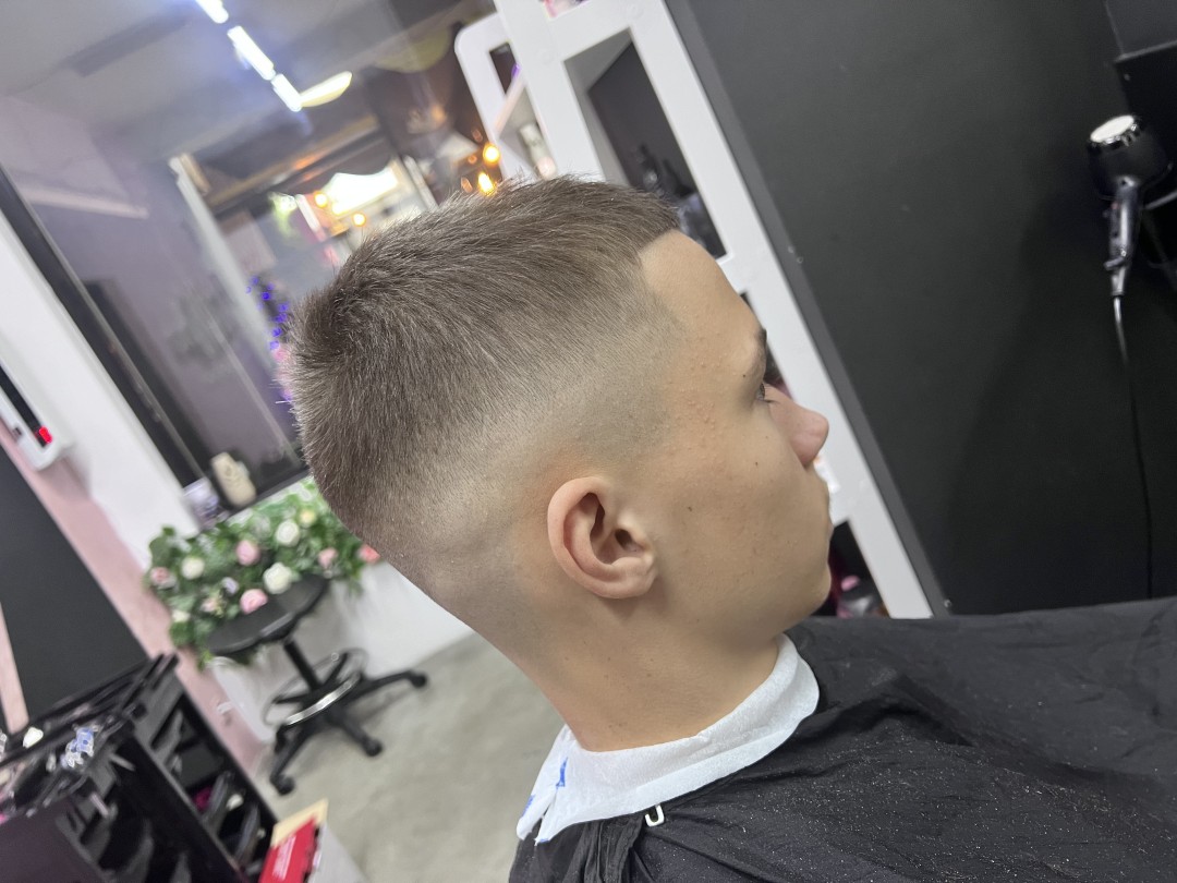 The One Hair Studio #sarajevo Muško šišanje Muško šišanje