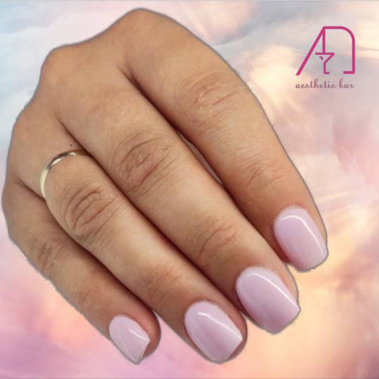 AEsthetic Bar Academy #sarajevo Ojačavanje noktiju Ojačavanje prirodnih noktiju gelom