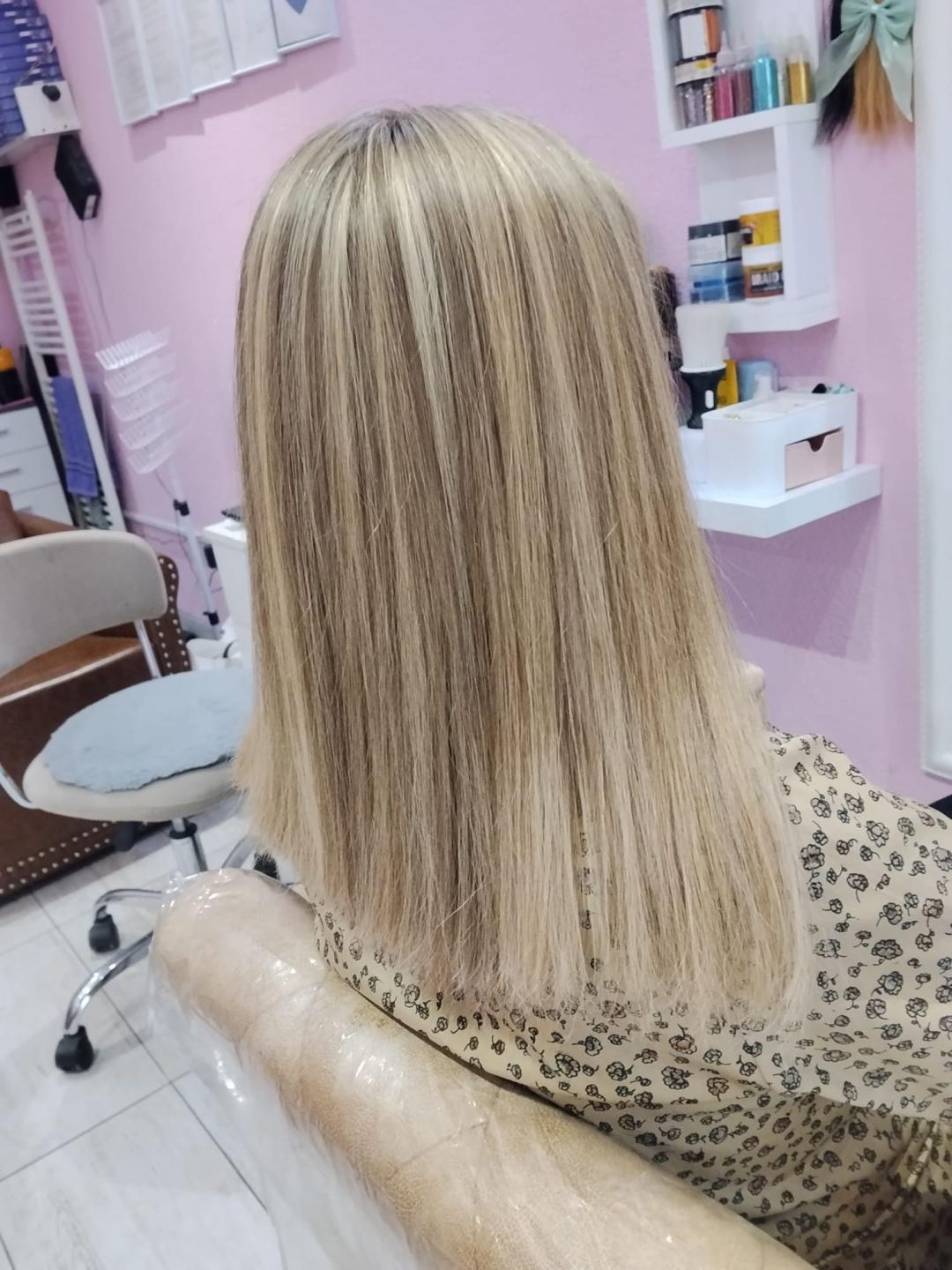 Poezija ljepote #sarajevo Pramenovi pramenovi sisanne preliv - kosa srednje dužine