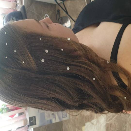 Ella #modrica svecana frizura,talasi sa cirkonima