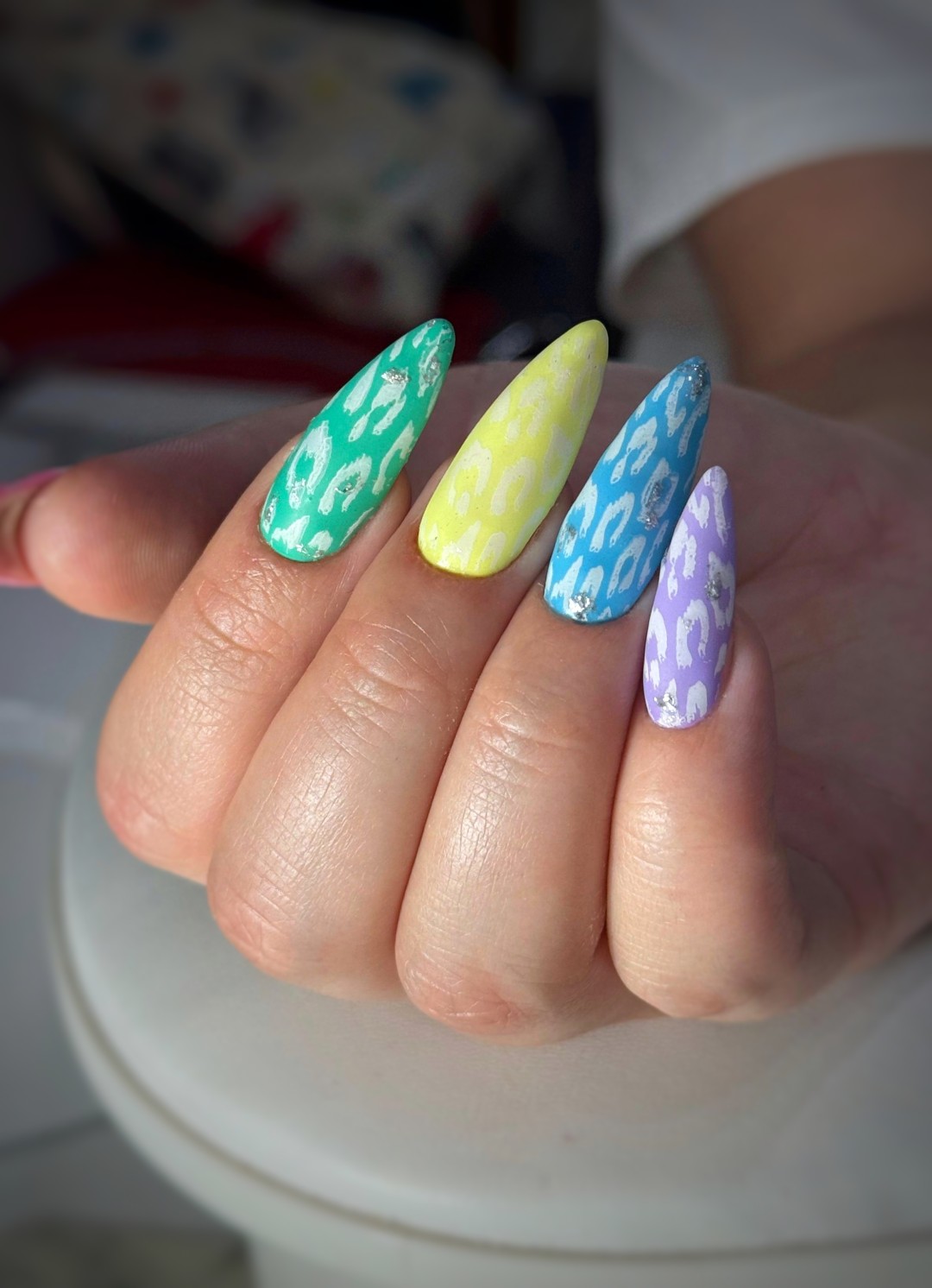 Lovely Em salon & head spa #sarajevo Izlivanje noktiju Gel - XL dužina