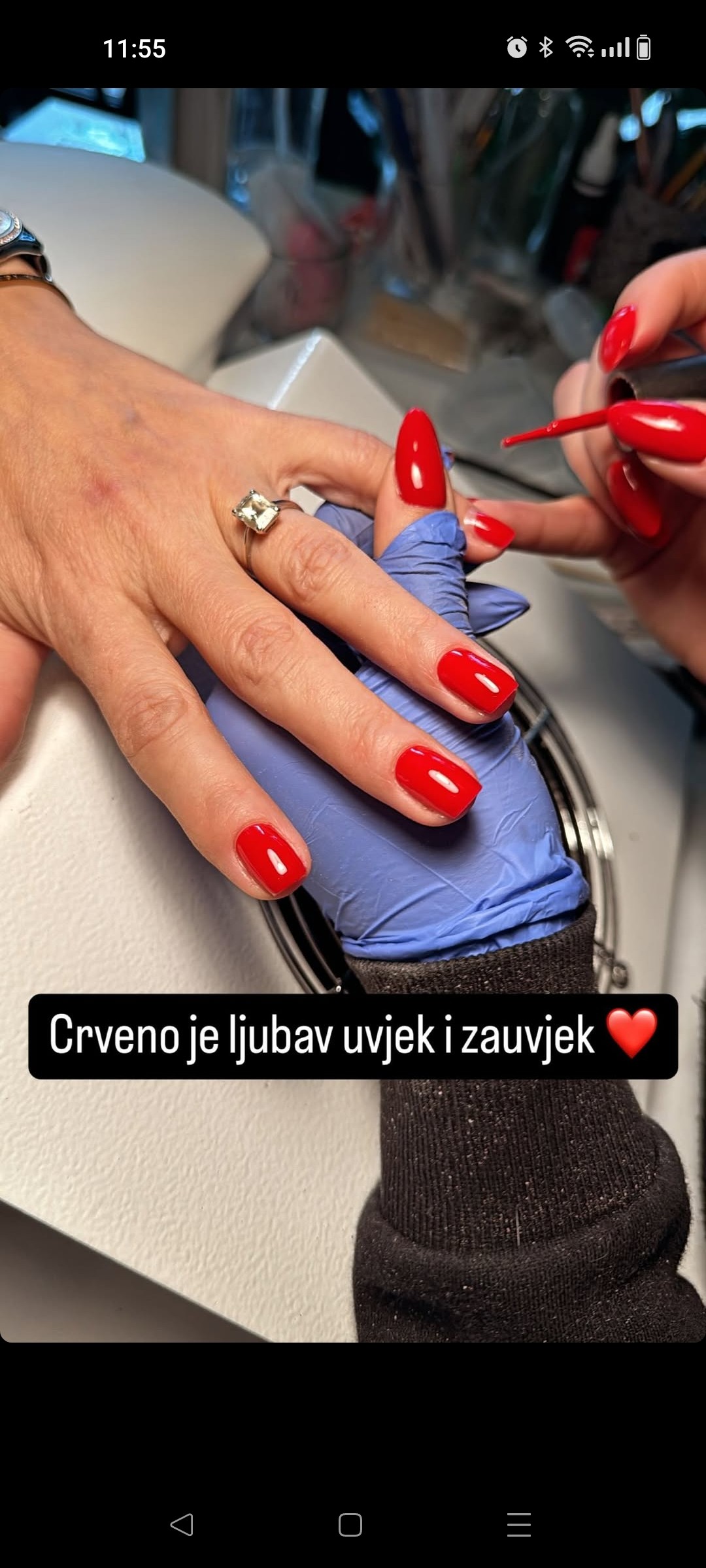 Kuća ljepote Djenna #sarajevo Gel lak Gel na prirodne nokte - ruke korekcija