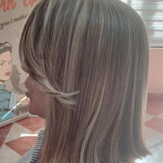 Pin Up usluga