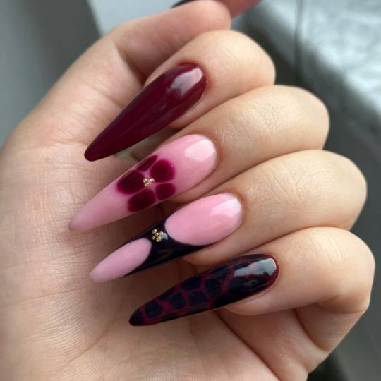 Lovely Em salon & head spa #sarajevo Izlivanje noktiju Izlivanje noktiju gelom - XL dužina