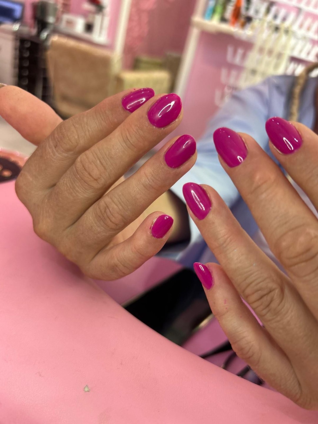 Poezija ljepote #sarajevo Ojačavanje noktiju Gel na prirodne nokte - boja