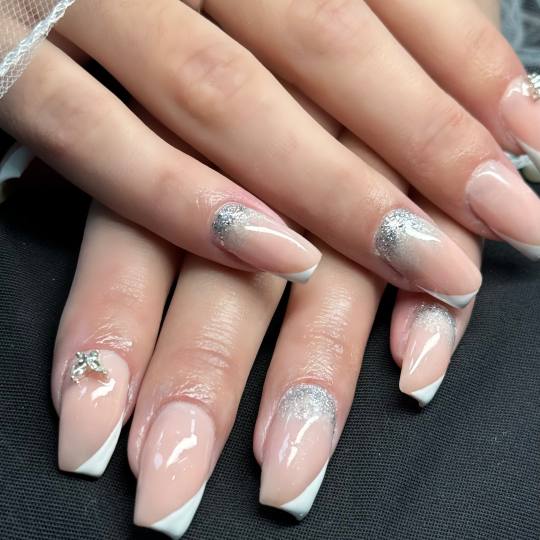 Artistic Beauty #sarajevo Ojačavanje noktiju Geliranje prirodnih noktiju