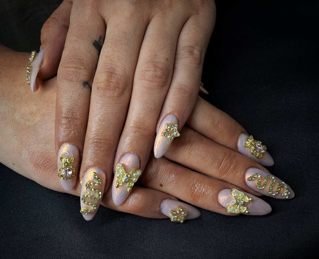 Allure #sarajevo Nadogradnja noktiju Nadogradnja noktiju - all inclusive